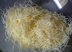 Сыр пармезан натертый на терке