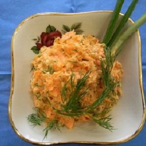 Морковный салат рецепт с чесноком