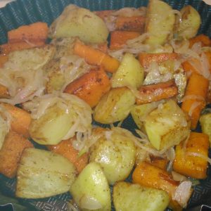 Картошка с тыквой и луком в форме