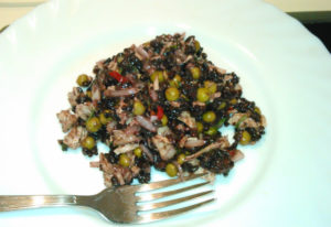 Салат из индейки рецепт с черным рисом