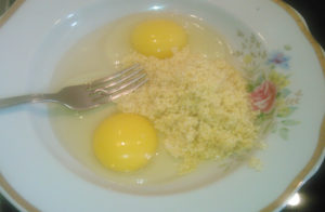 Яйца с пшеном для омлета