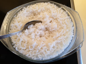Вареный рис в микроволновке