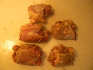 Курица в духовке с айвой рецепт из бёдер